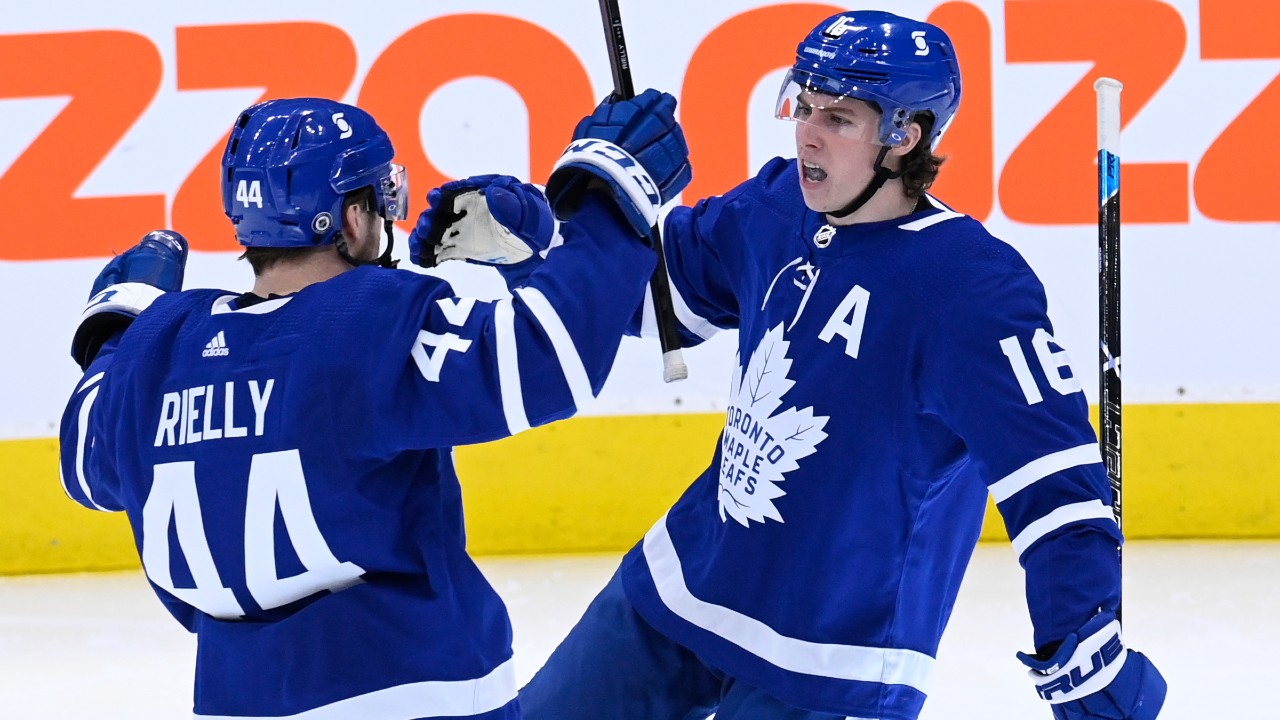 Maple Leafs favourites at Jets on Thursday NHL odds