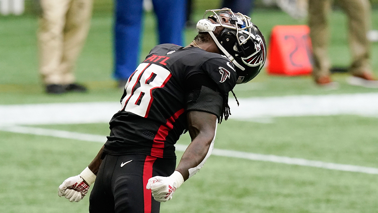 The New York Jets signed defensive lineman Takkarist McKinley on Thursday after he had a tryout with the team during its two-day minicamp. (Brynn Anderson/AP)