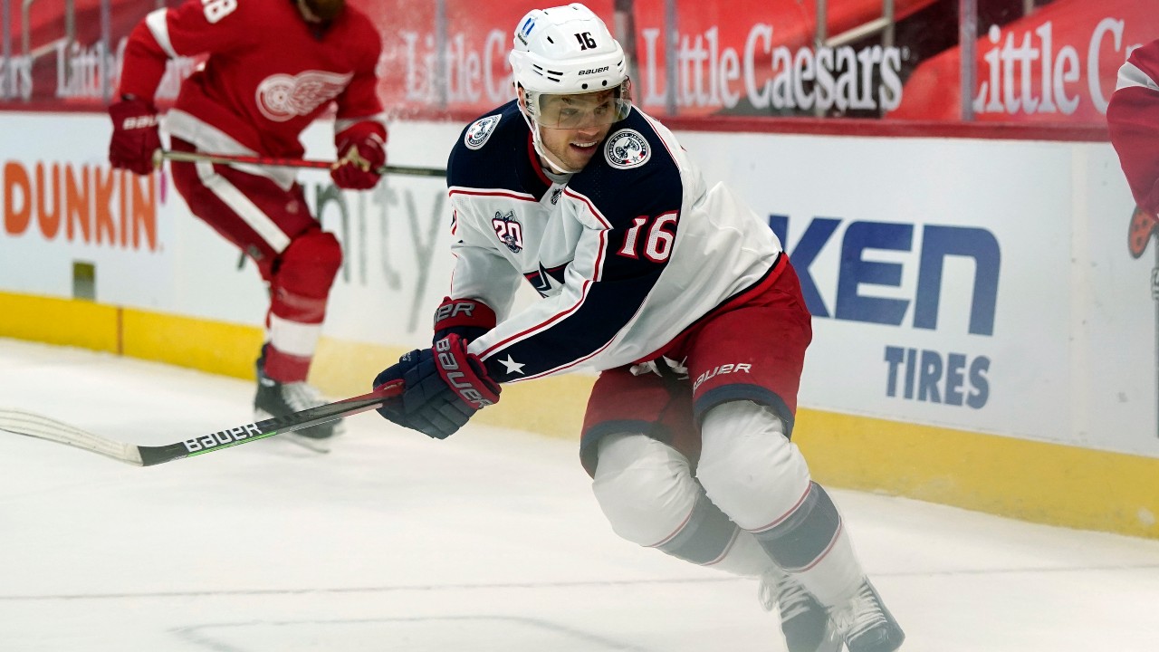 Blue Jackets sign new addition Max Domi to 2-year, $10.6 million contract