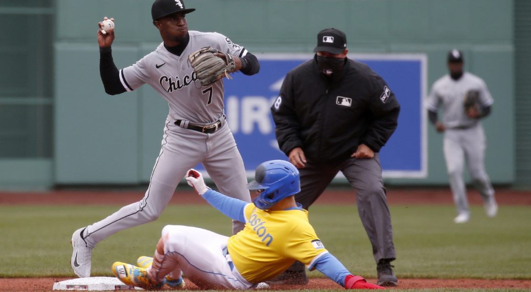 Red Sox play the White Sox in a doubleheader