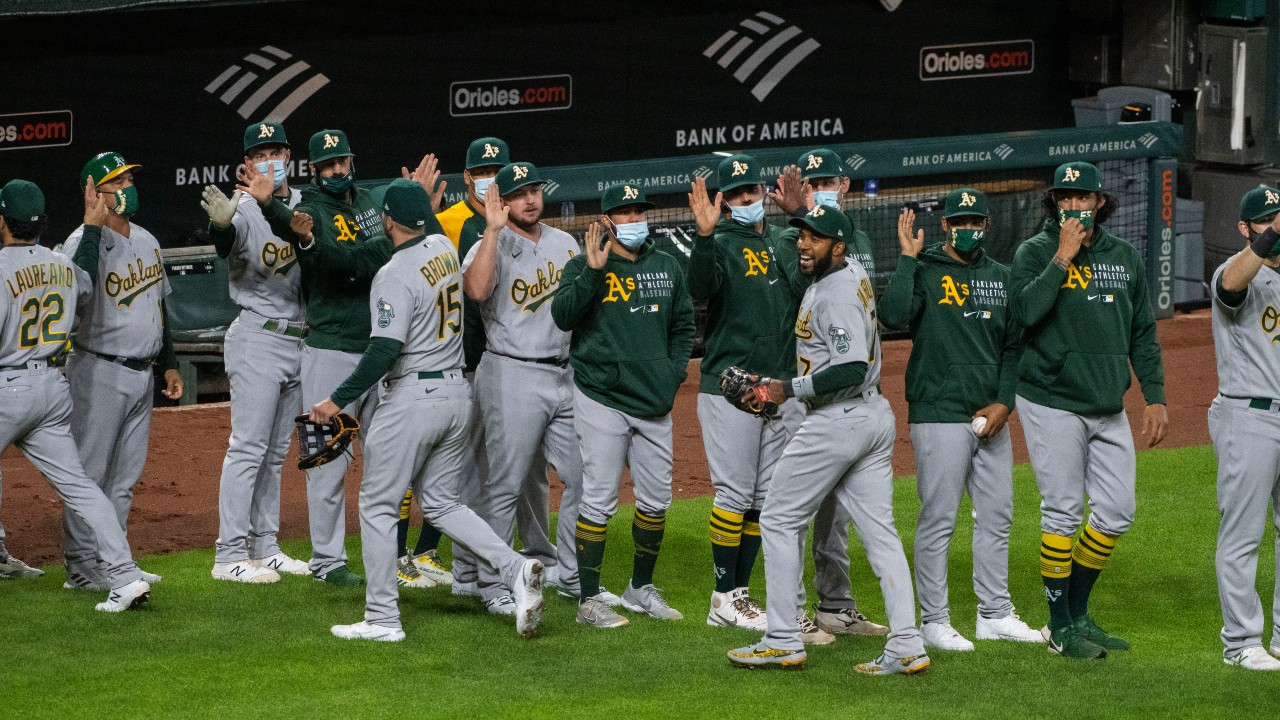 A's extend win streak to 13 with 7-2 victory over Orioles