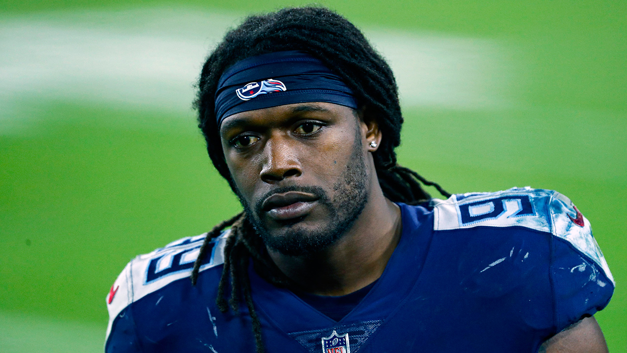 Jadeveon Clowney last season as a member of the Tennessee Titans. (Wade Payne/AP)