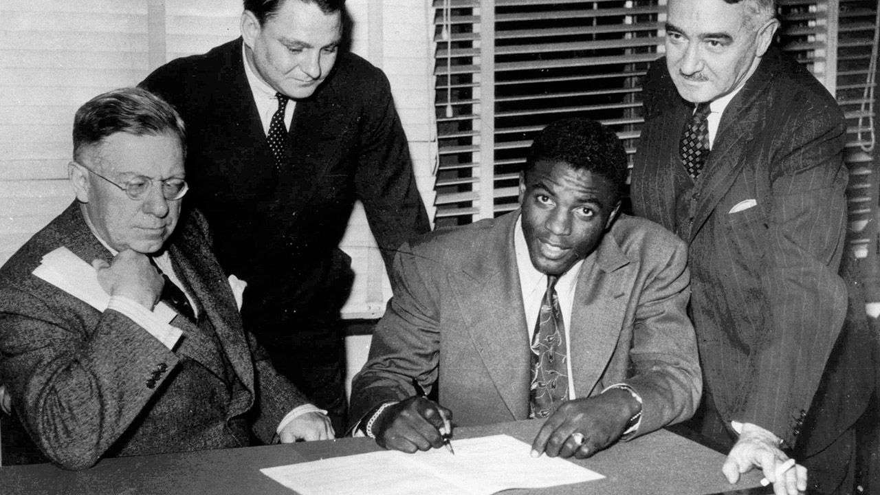 How Jackie Robinson's season in Montreal set up his MLB success