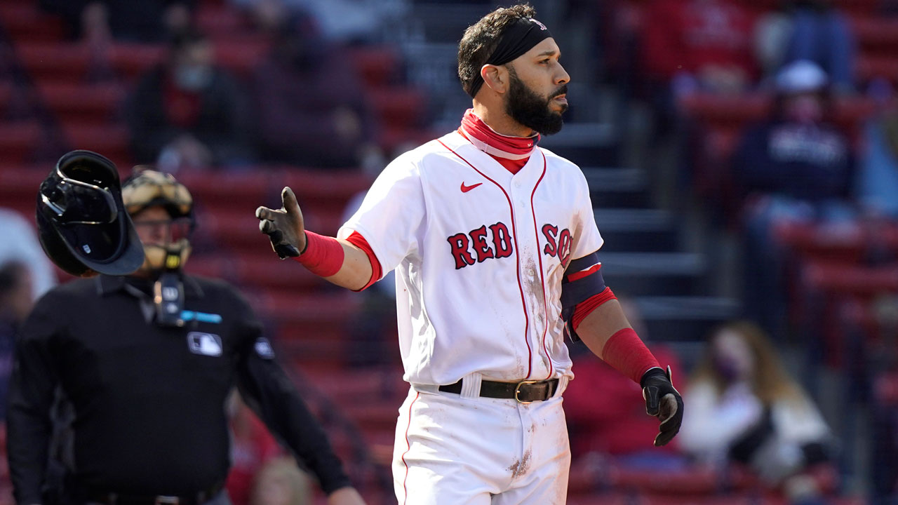 Red Sox sweep Orioles to close homestand at Fenway