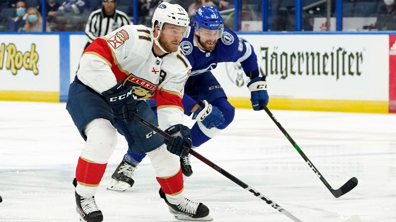 Jonathan Huberdeau: Florida Panthers LW agrees to new contract - Sports  Illustrated