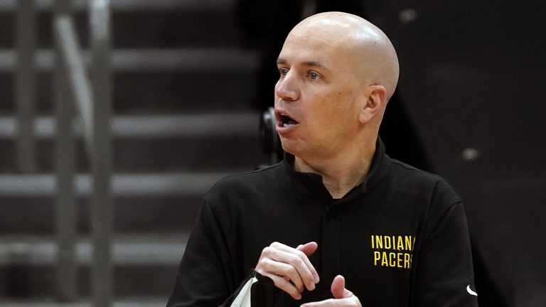 Nate Bjorkgren during his tenure with the Pacers. (Chris O'Meara/AP)