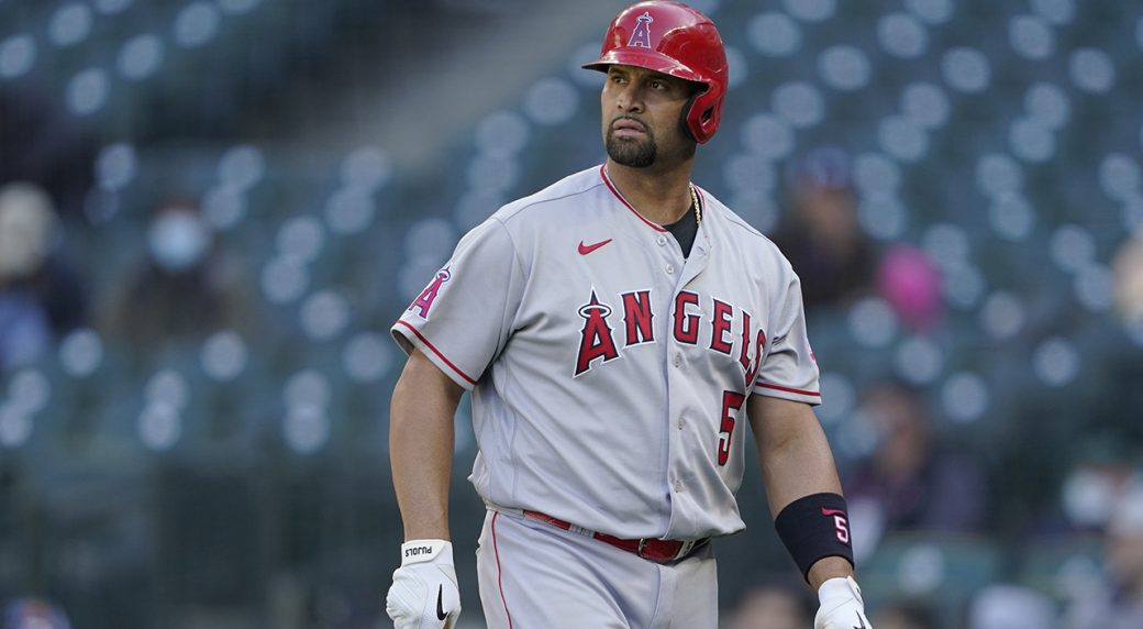 Pujols moves to Dodgers, disputes Angels' everyday claims