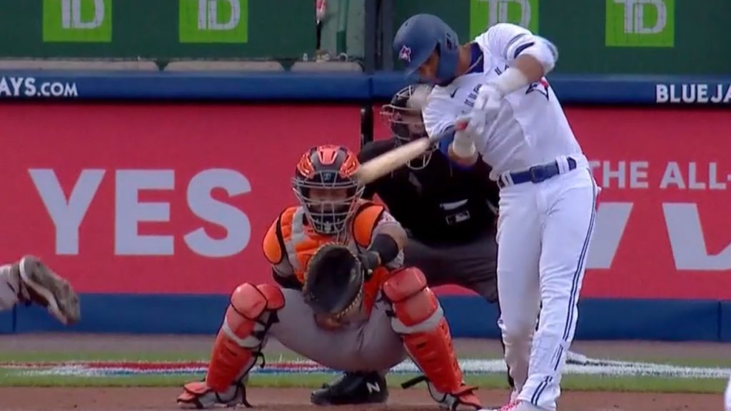 Blue Jays All-Star Alek Manoah Urges Drake To 'Come Watch Me Pitch!