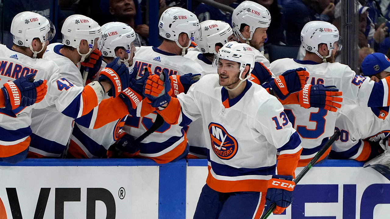 Islanders Star Mat Barzal Has Shown Growth In His Game - NY Sports Day