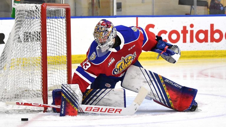 Sebastian Cossa has been one of the best goalies in the WHL over each of the past two seasons. (Andy Devlin/Edmonton Oil Kings)