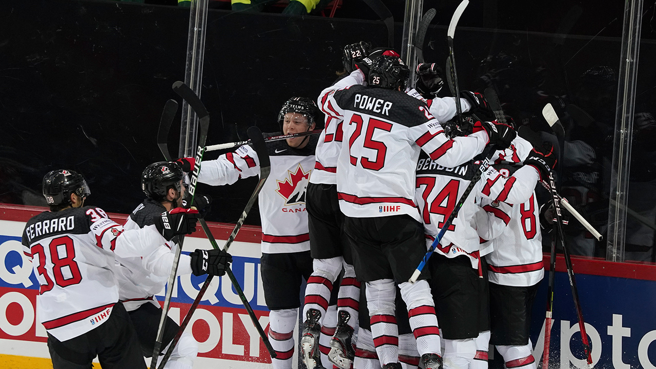 Team Canada advances to semifinals at IIHF World Championship