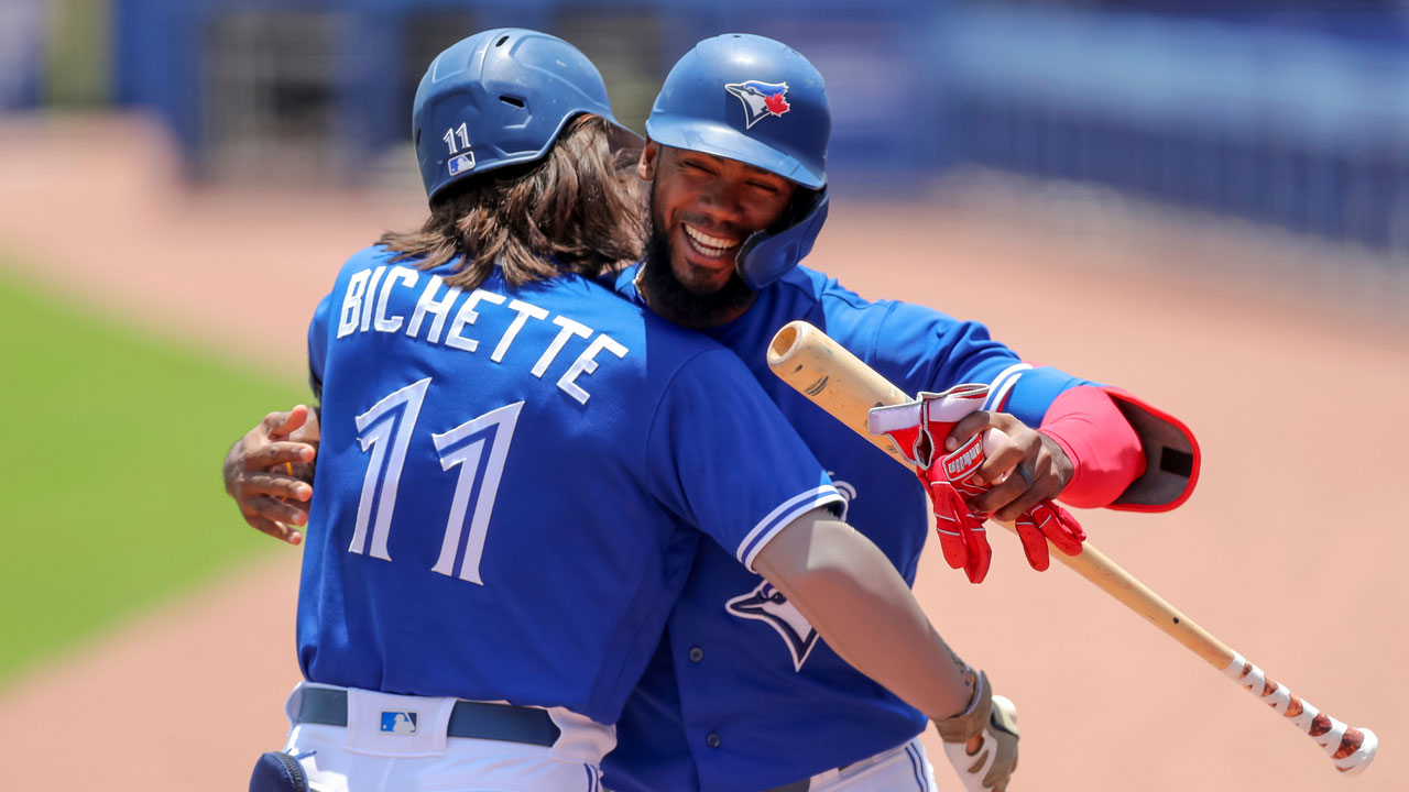 Blue Jays homer 8 times at Fenway, rout Red Sox 18-4 - The San