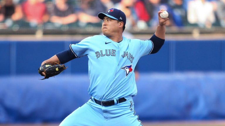 Toronto Blue Jays starter Hyun Jin Ryu throws a pitch during the first inning of the team's baseball game against the Houston Astros in Buffalo, N.Y., Friday, June 4, 2021. (Joshua Bessex/AP) 