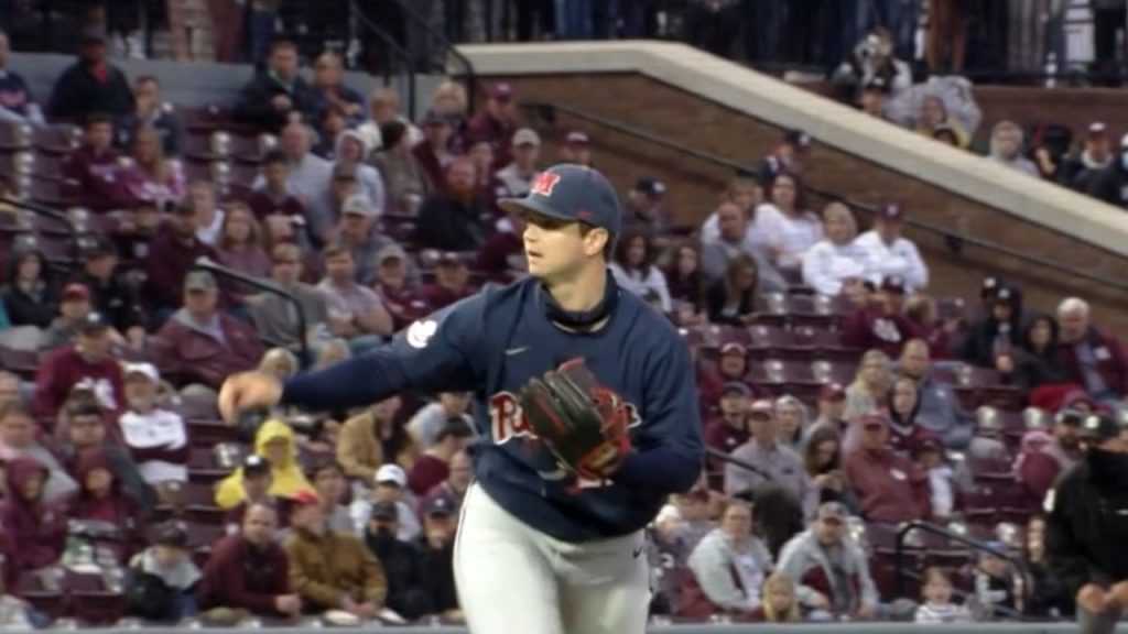 Blue Jays sign deal with pitcher Gunnar Hoglund, 19th overall pick