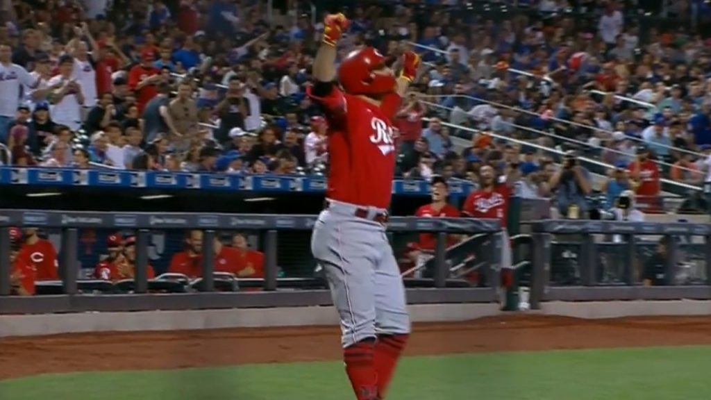 Canadian Joey Votto homers in 7th straight game, one shy of MLB record