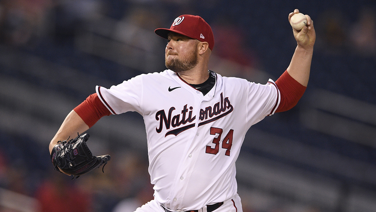 Cardinals get veteran lefty Jon Lester from rebuilding Nats