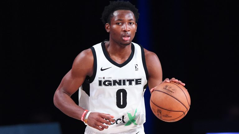 Jonathan Kuminga of Team Ignite handles the ball against the Delaware Blue Coats. (Juan Ocampo/Getty)