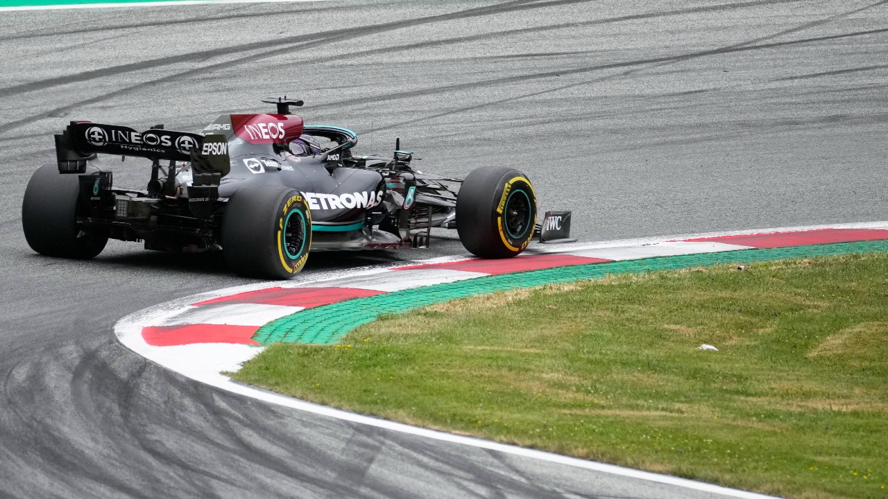 Hamilton Leads Bottas In Second Practice For Austrian Gp