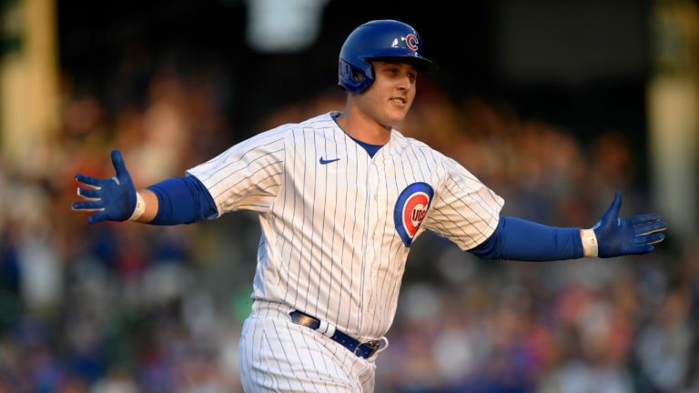 Chicago Cubs' Anthony Rizzo celebrates. (Paul Beaty/AP)