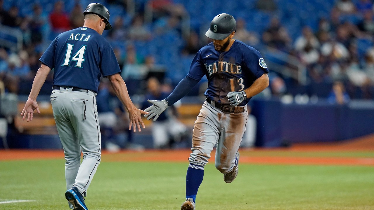 Kikuchi goes 6 effective innings, Mariners beat Rays 4-2