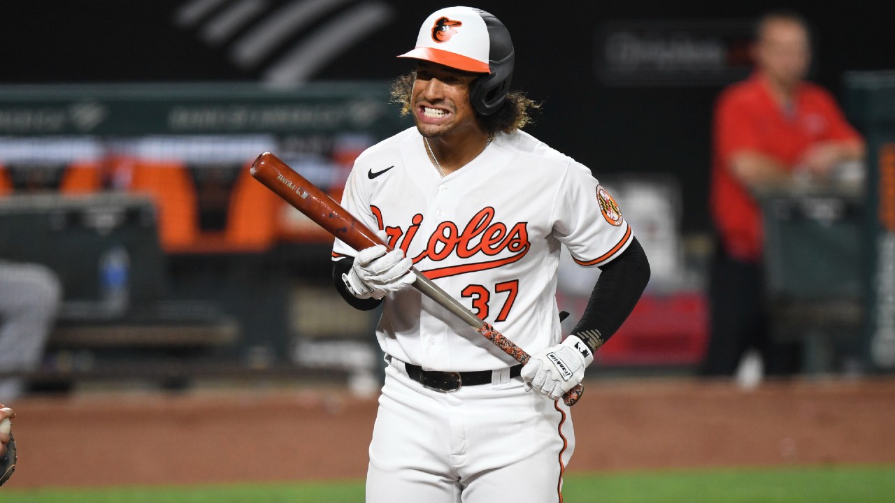 Orioles lower their magic number in the AL East to 1 with a 5-1 victory  over the Nationals