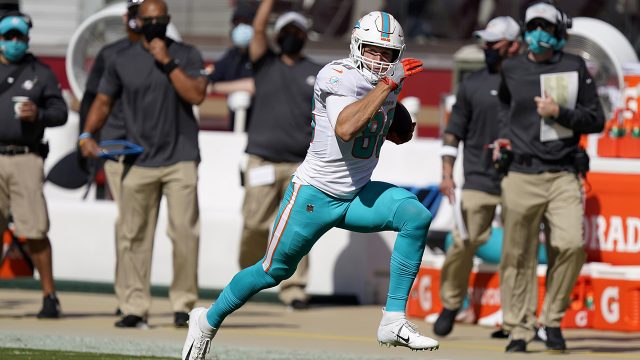 Dolphins place franchise tag on TE Mike Gesicki - The San Diego  Union-Tribune