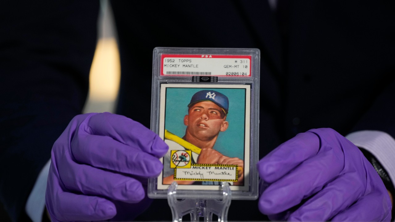 MLB to end 70-year partnership with Topps trading cards