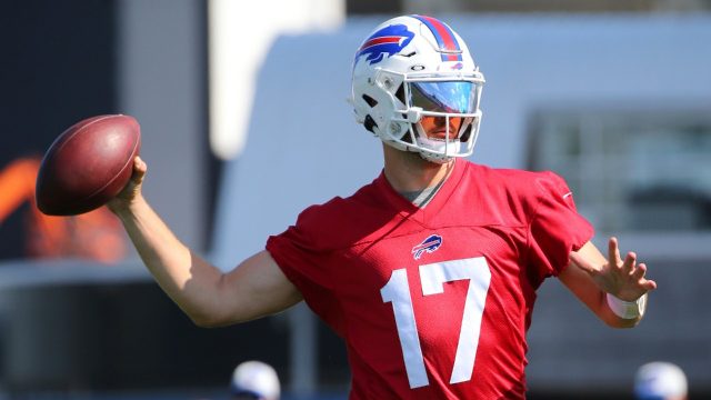 Bills' Josh Allen defiantly shuts down notion that he's not elite