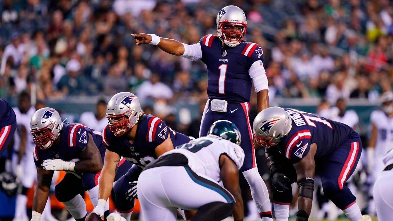 Patriots' Jones pushes Newton for starting QB in win vs. Giants