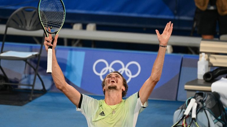 Germany's Alexander Zverev celebrates winning the Tokyo 2020 Olympic men's singles tennis final match against Russia's Karen Khachanov at the Ariake Tennis Park in Tokyo. (Vincenzo Pinto/Getty Images)