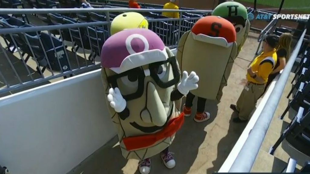 Pirates broadcaster competes as Oliver Onion and wins the Great Pierogi Race