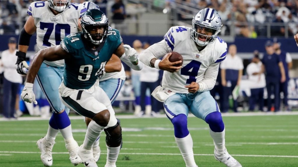 Cowboys dominate Eagles on MNF, Dak Prescott shines with 3 TD