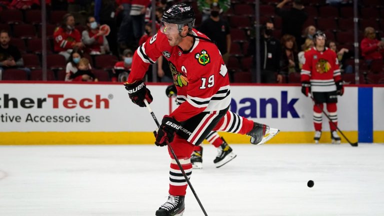 Chicago Blackhawks captain Jonathan Toews warms up before a pre-season game against the Detroit Red Wings. (Nam Y. Huh/AP)