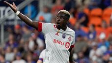 Defender Chris Mavinga joins Galaxy after six seasons with Toronto FC