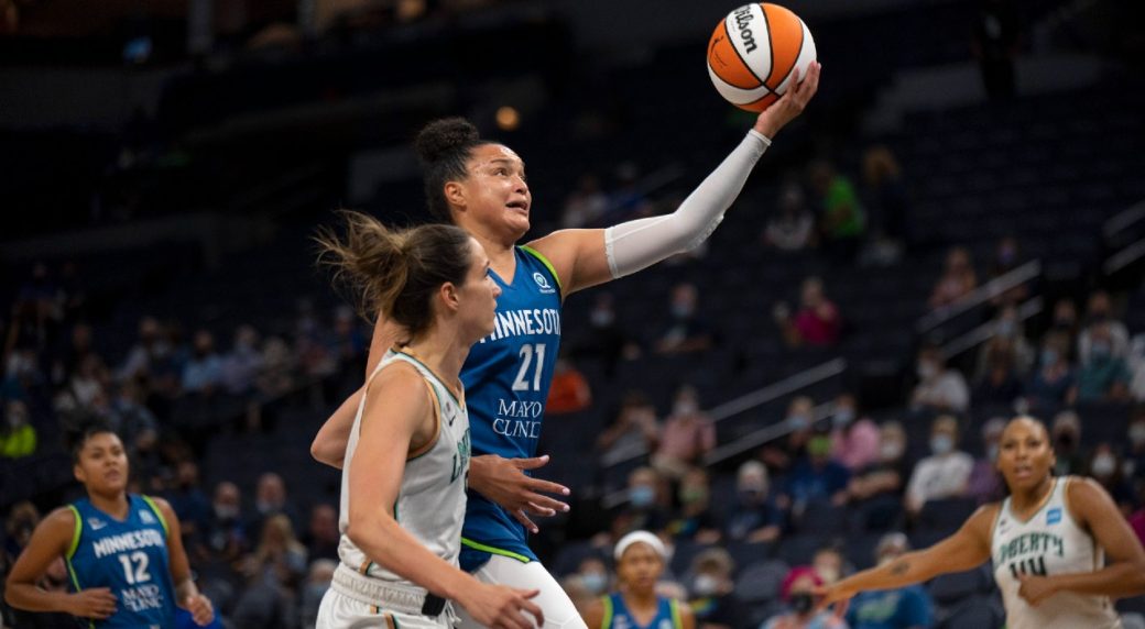 Kayla McBride, Sylvia Fowles lead Lynx past Sparks