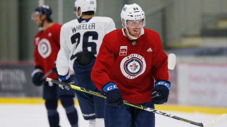 New Winnipeg Jets defenceman Nate Schmidt (88). (John Woods/CP)