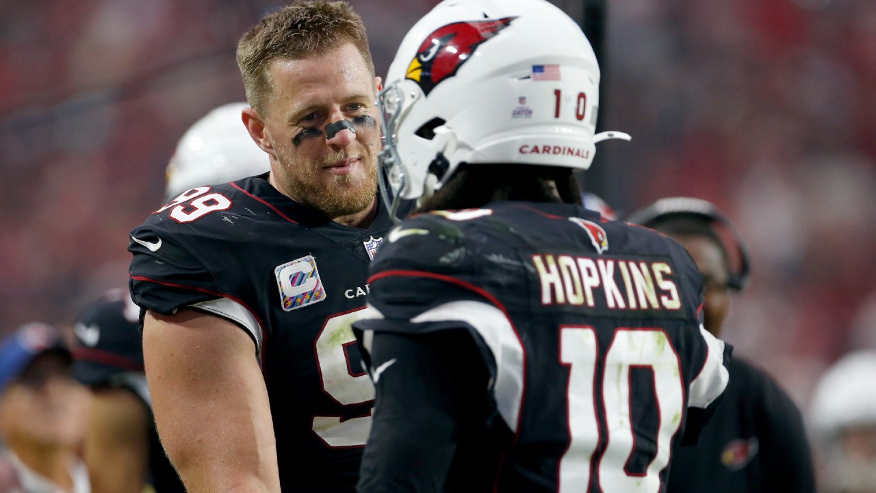 Cardinals use Hopkins, stellar defense to beat 49ers 17-10