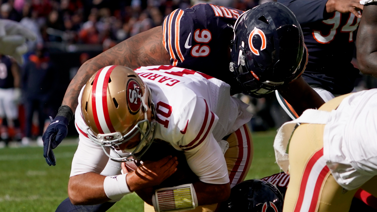 Photos from San Francisco 49ers snap four-game losing streak with 33-22 win  over Chicago Bears