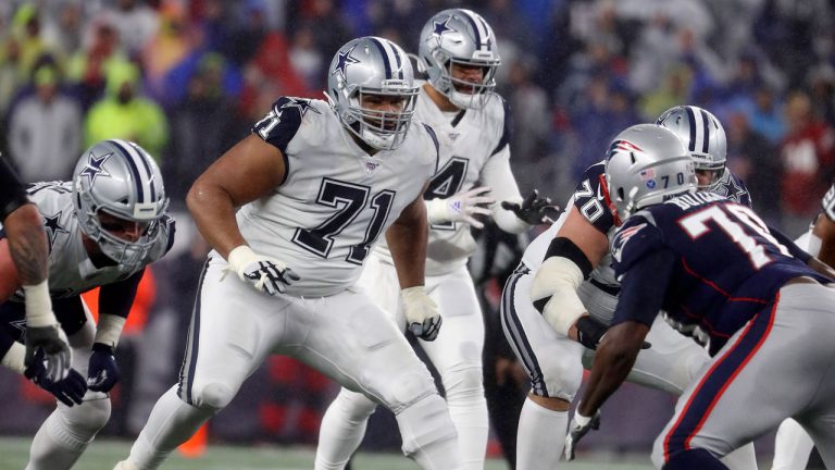 Dallas Cowboys offensive tackle La'el Collins blocks against the New England Patriots during an NFL football game. (Winslow Townson/AP)