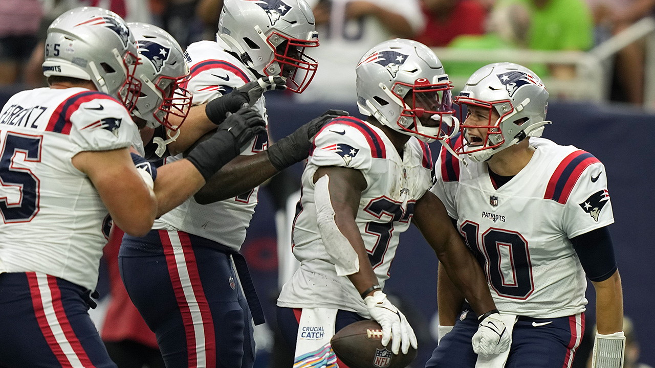 Patriots come back to defeat the Texans 25-22