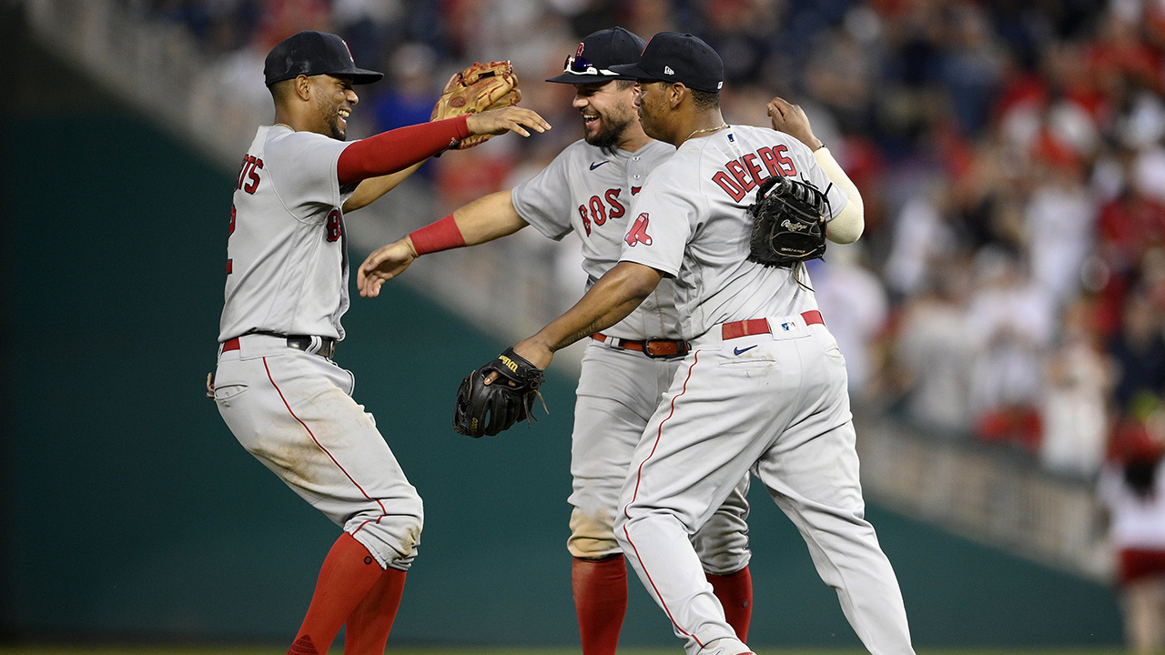 Whitlock, Turner help Red Sox make short work of Angels, 2-1 - The