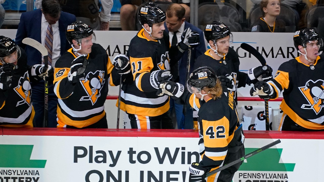 Penguins forward Kasperi Kapanen to arrive in Pittsburgh on