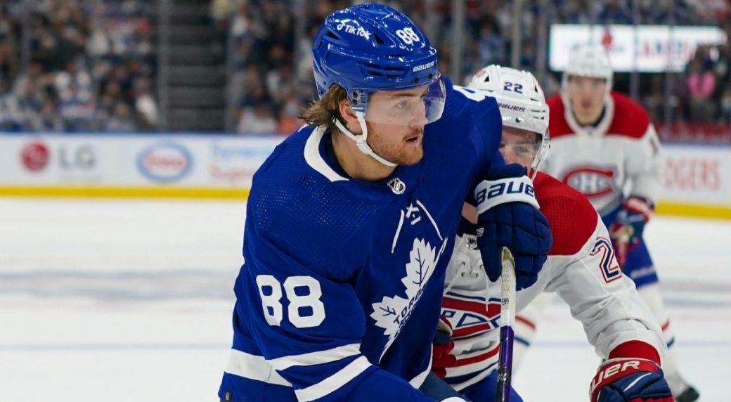 Early Maple Leafs Trends: Nylander the bull, the duality of Engvall