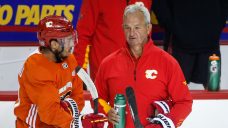 Flames head coach Darryl Sutter wins Jack Adams Award for first time