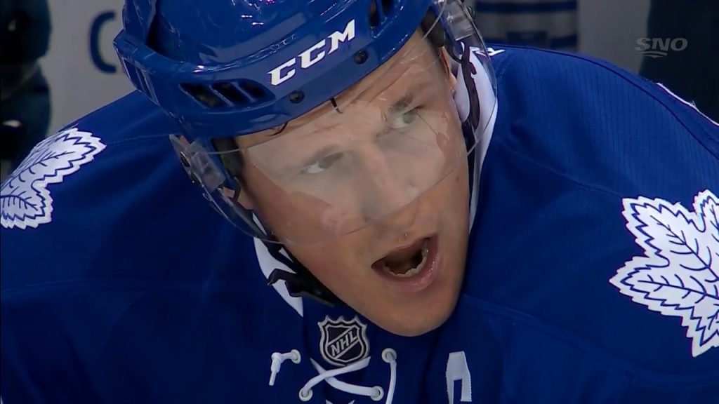 The Leafs honoured former captain Dion Phaneuf after he formally announced  his retirement - Article - Bardown