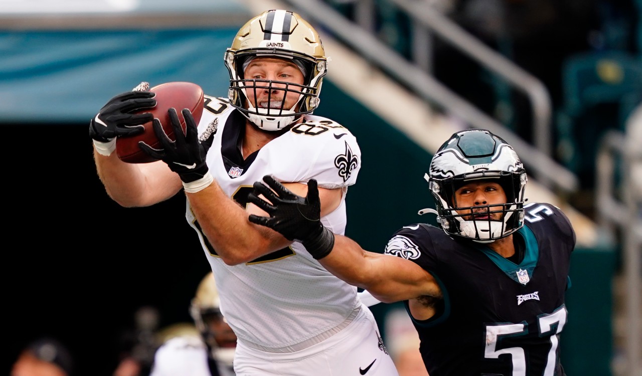 WATCH: Saints rookie TE Adam Trautman catches his very first TD pass