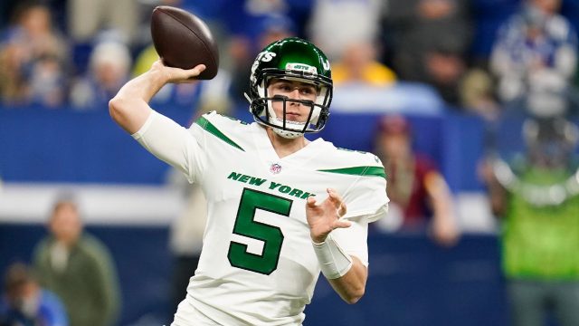 Zach Wilson Called Out by NFL Twitter as Jets Lose to Lions with Mike White  Injured, News, Scores, Highlights, Stats, and Rumors