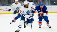 Maple Leafs making veteran forward Wayne Simmonds available in a trade