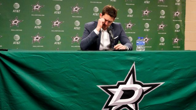 Dallas Stars trade Ben Bishop to Buffalo Sabres