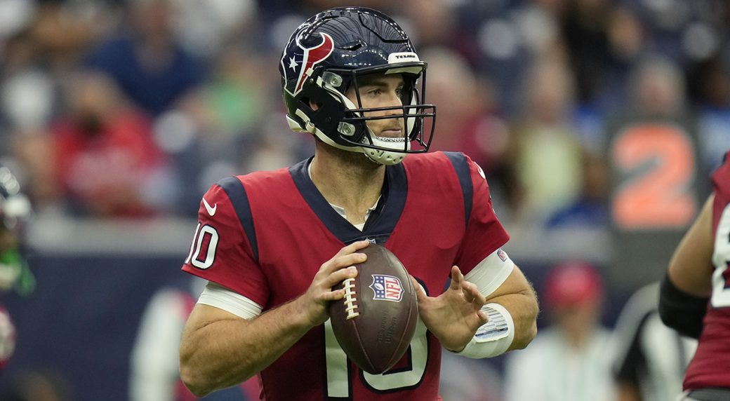 McClain: The remarkable improvement of Texans rookie QB Davis Mills